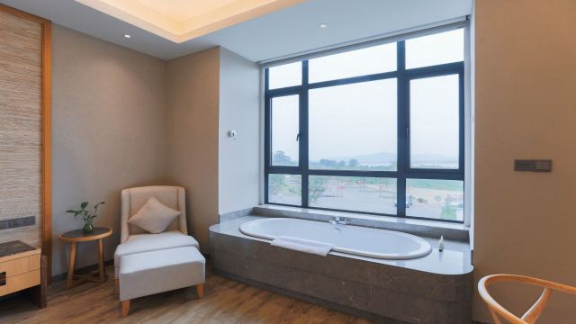 宜兴阳羡湖国际大酒店