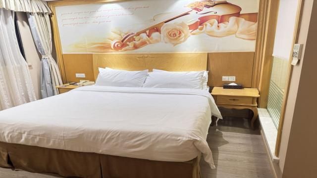 维也纳国际酒店(上海新国际博览中心康桥地铁站店)